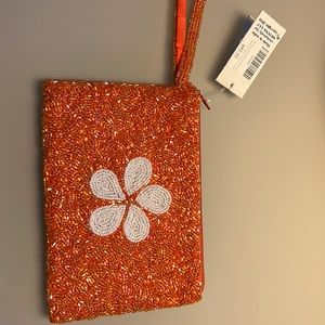 Mauna Kea beaded wristlet bag 7x5 inches